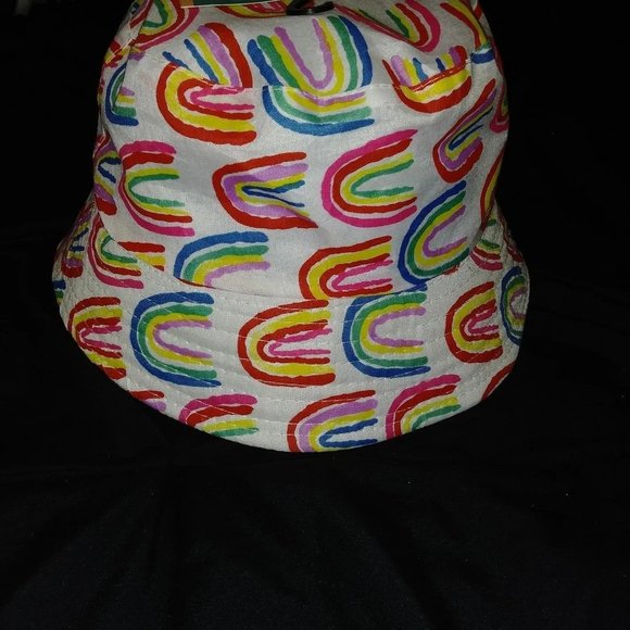 NWT JUNCTURE KIDS COLORFUL HAT !!!! - Picture 1 of 1